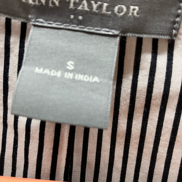 Ann Taylor light khaki 3/4 sleeve blazer - Picture 6 of 7